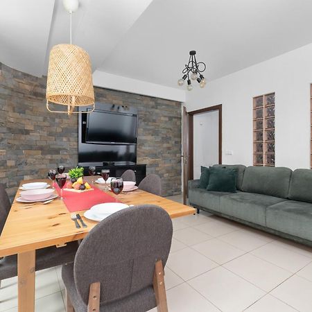 Przestronne Apartamenty W Zakopanem Z Trzema Sypialniami I Parkingiem By Noclegi Renters Экстерьер фото